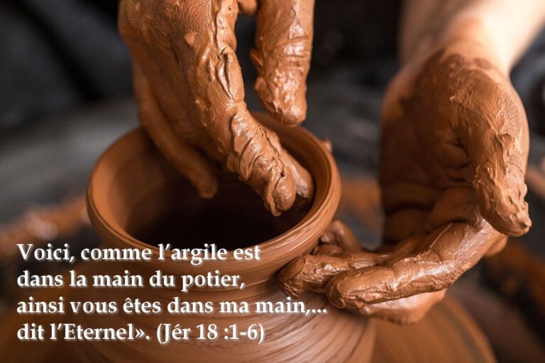 LE SEUL QUI A LA CLE DE LA VALLEE DE LA MORT EST DIEU VIVANT QUI EST LE POTIER QUI NOUS CREE COMME UN VASE D’HONNEUR POUR LA FRANCE* LUMIERE :)
